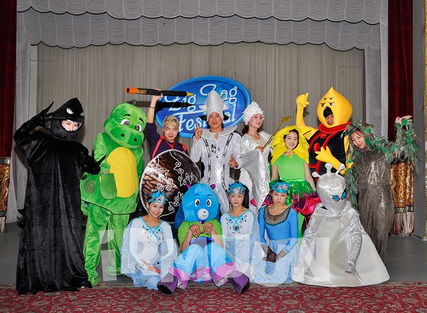 Мөрөөдлийн театр “Динза, Цондоолой ба харь гарагийнхан” тоглолт хийнэ